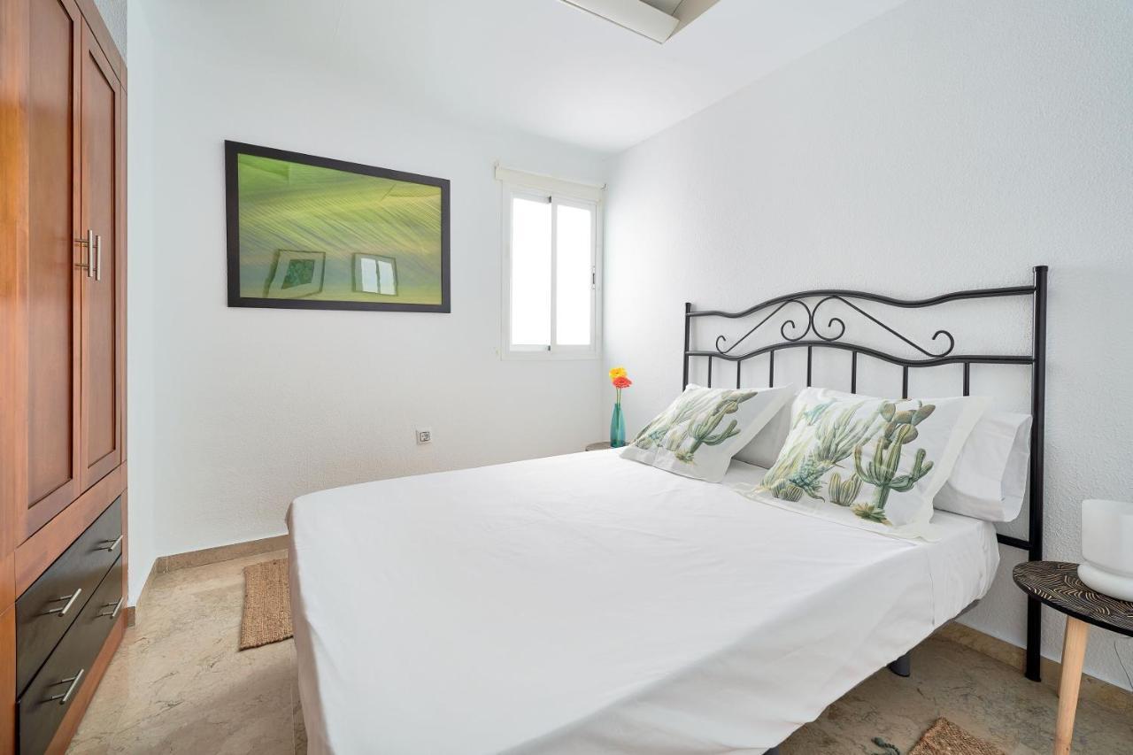 Apartamento 3 Dormitorios Centrico - Parking Incluido Malaga Exterior photo